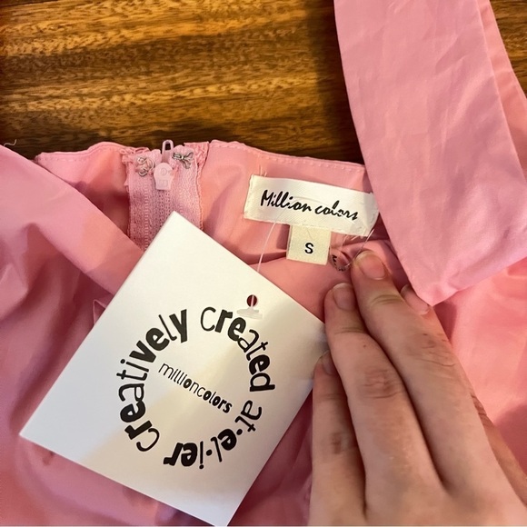 Million Colors Pink Cold Shoulder Puff Sleeve Blouse - Picture 3 of 4